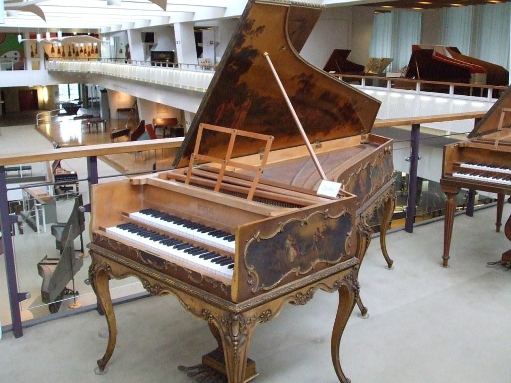Музей старинных музыкальных инструментов