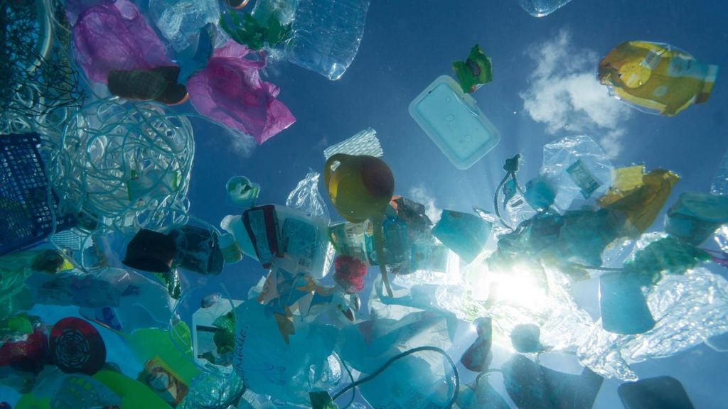 пластик в океанах